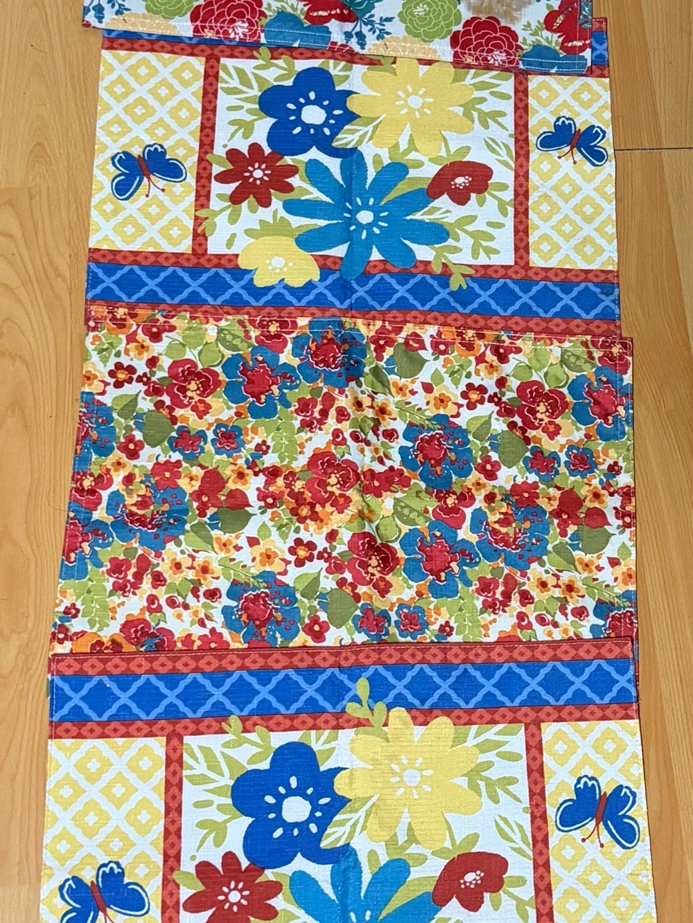 Colorful placemats